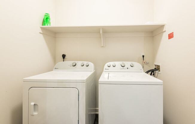 Full-Sized Washer and Dryer, laundry room