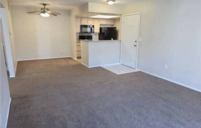 SUMMERLIN CONDO - 2ND FLOOR UNIT!! POPULAR 1 BED, 1 BATH UNIT