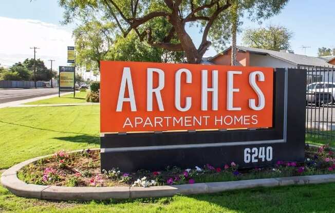 Arches Apartment Homes