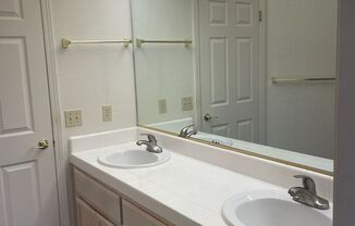 Studio, 1 bath, $1,500