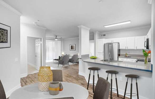 Canyon Crest Apartments