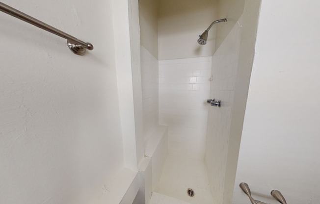 Studio, 1 bath, 352 sqft, $1,781, Unit 102