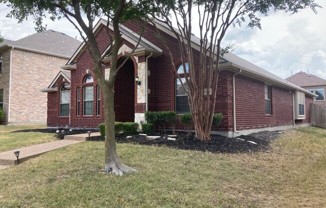 3 Bed 2 Bath House For Lease in Frisco, Texas.