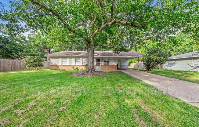 101 N IDA LN