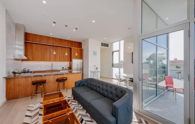 12770 Caswell Avenue