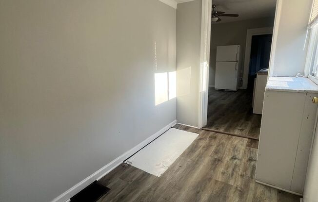 2 beds, 1 bath, $900