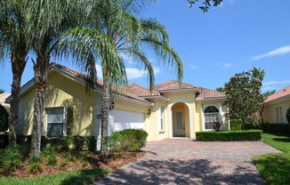Nice 3 Bedroom / 2 Bath House with Private Pool in Gated VillageWalk of Lake Nona