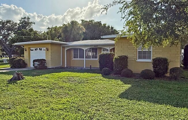 4605 S Grady Ave, Tampa, FL 33611
