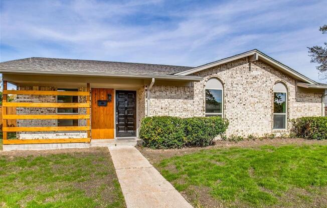 2205 Richbrook Drive