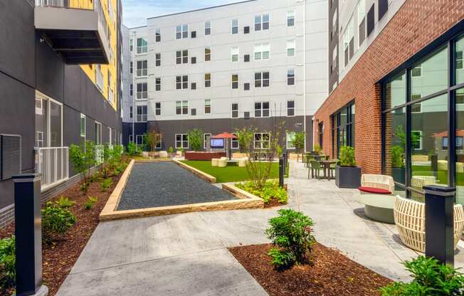 Courtyard with apartment building surrounding