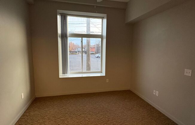 2 beds, 2 baths, 970 sqft, $1,495, Unit Unit 216