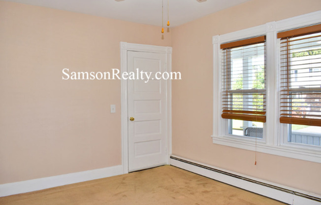 158 BENTLEY ST