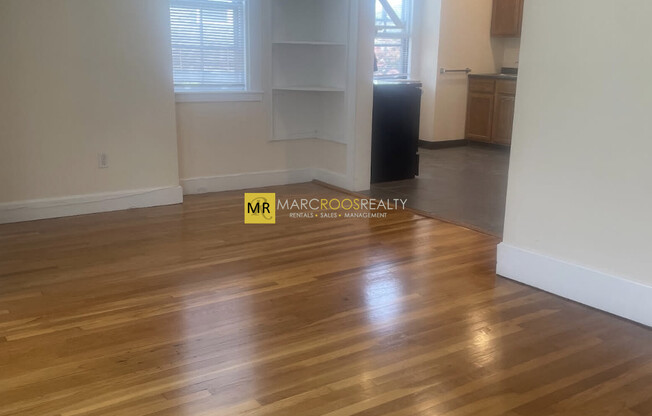 49 SHARON ST
