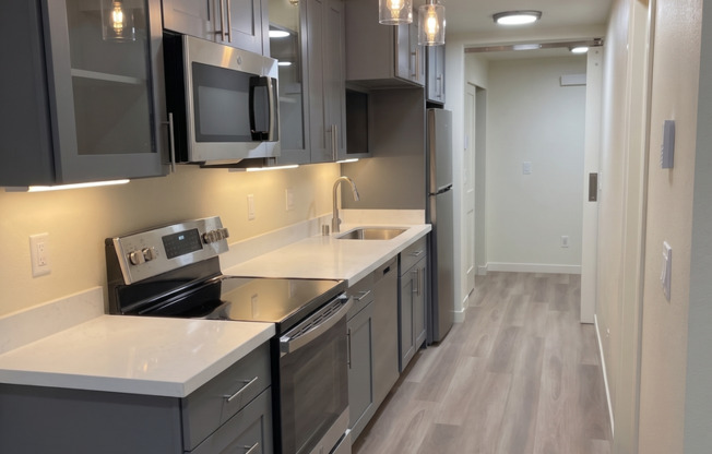 1 bed, 1 bath, 426 sqft, $1,547, Unit 2