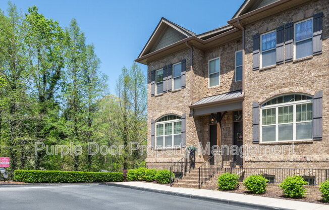 913 TELFAIR CLOSE