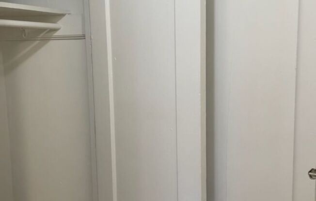 1 bed, 1 bath, 617 sqft, $1,850, Unit Wellington 202