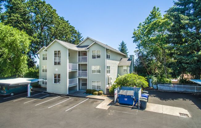 1 bed, 1 bath, 636 sqft, $1,325, Unit 427-27