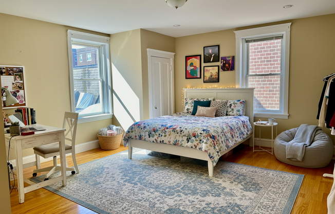 328 Saint Paul St Apt 4O