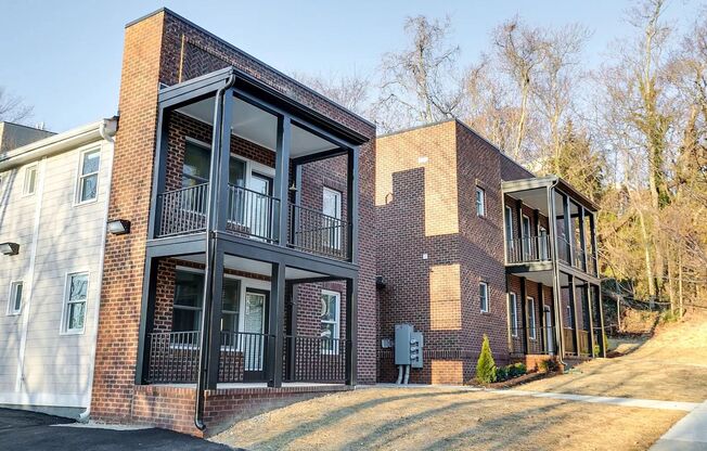 3005 E. Franklin St