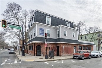 2 ROSSMORE RD