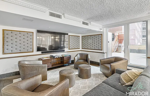 2 beds, 2.5 baths, $6,300, Unit 23M
