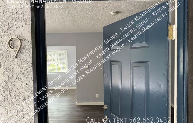 5471 LINDEN AVE