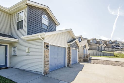 Patriot Pointe Townhomes Junction City, KS Exterior IV