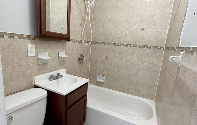 620 - OM-620 8th Street LLC