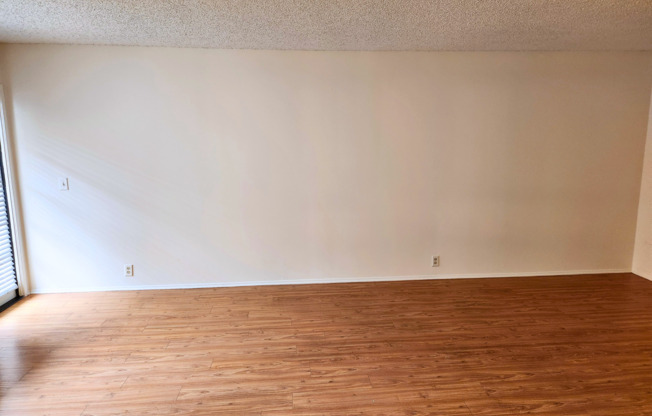 Charming Studio Apartment in Beverly Hills Adjacent + Get 1st Month Rent FREE!