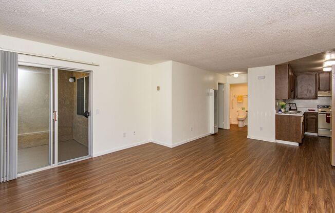 San Carlos Village Apts.