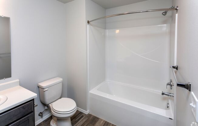 2 beds, 2 baths, 913 sqft, $1,275, Unit 4800-263