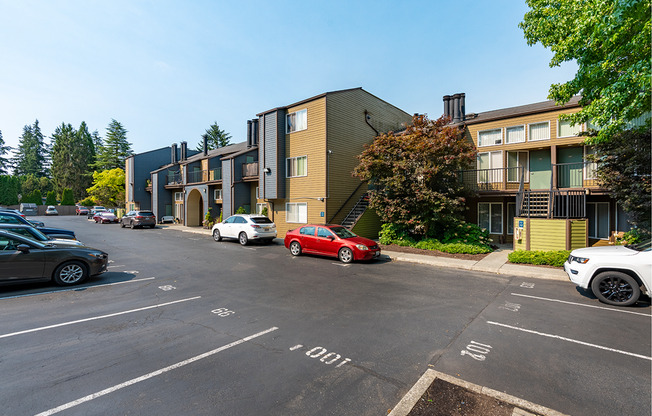 1 bed, 1 bath, 744 sqft, $1,795, Unit 127