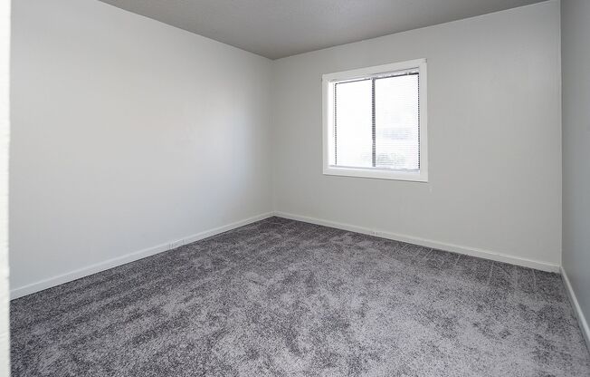 2 beds, 1 bath, $1,195, Unit 805-C