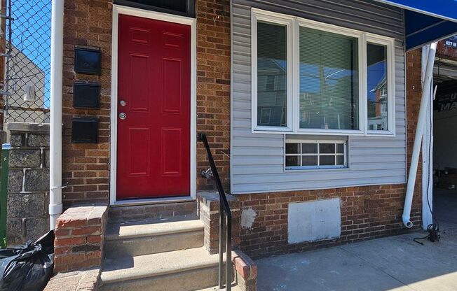 427-429 W. Queen Lane