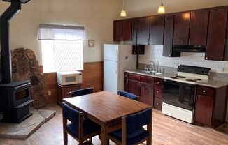 2 beds, 2 baths, $2,000