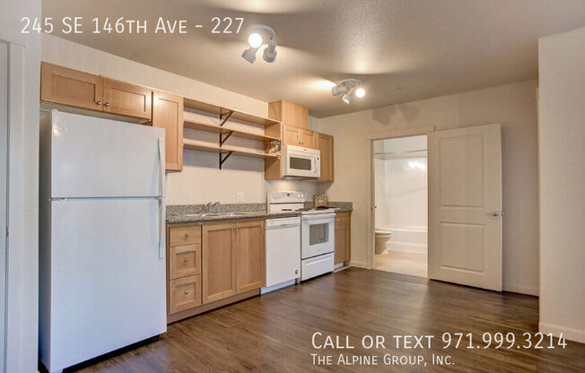 245 SE 146 AVE