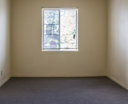 2 beds, 1 bath, 689 sqft, $1,397, Unit 202A