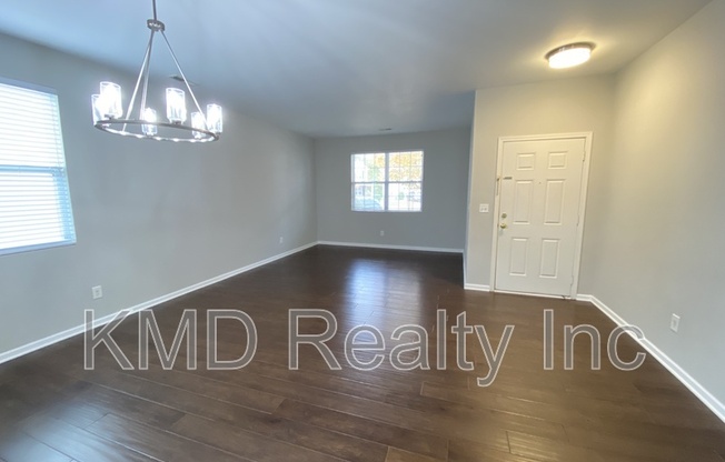 7306 LAMPLIGHTER CLOSE DR