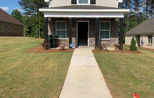 Oak Creek Neighborhood - 1960 Armistead Lane – Auburn, AL 36830 | 3 Bed / 2.5 Bath