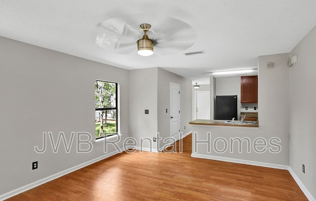 4808 PLAYSCHOOL DR