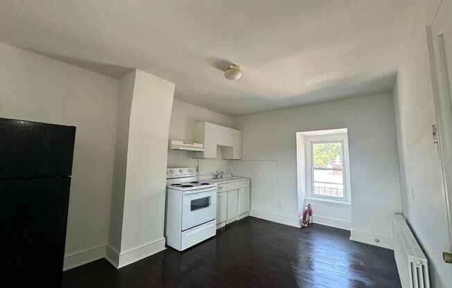 1 bed, 1 bath, $1,195