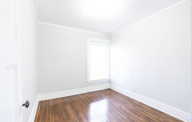 3 beds, 1 bath, 1,577 sqft, $1,695, Unit 509 Meigs