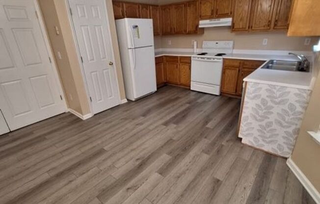 866 Nighthawk Drive, Fayetteville, NC 28314