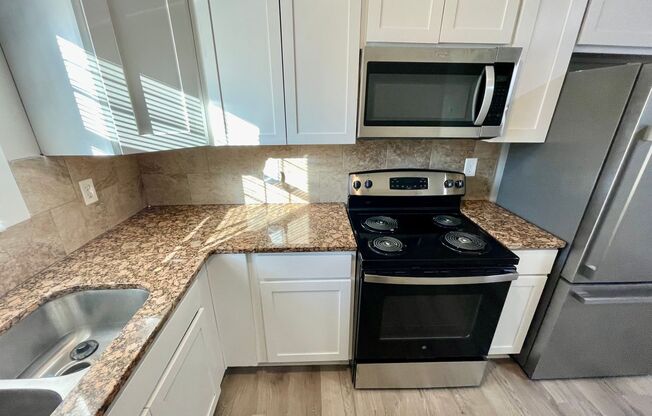 Gorgeous 1 bedroom in happening Kannapolis!
