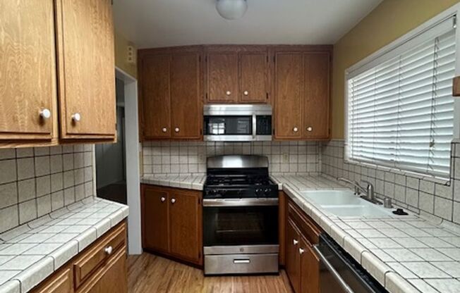 3 beds, 2 baths, $5,900