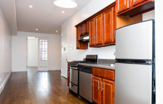 1038 FLUSHING AVE