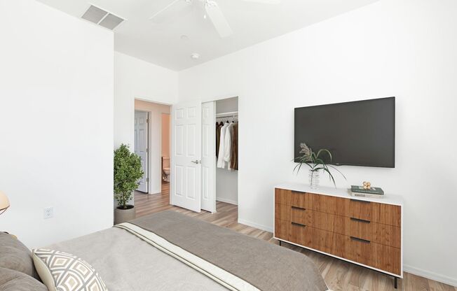 3 beds, 2.5 baths, 1,322 sqft, $1,699, Unit 202