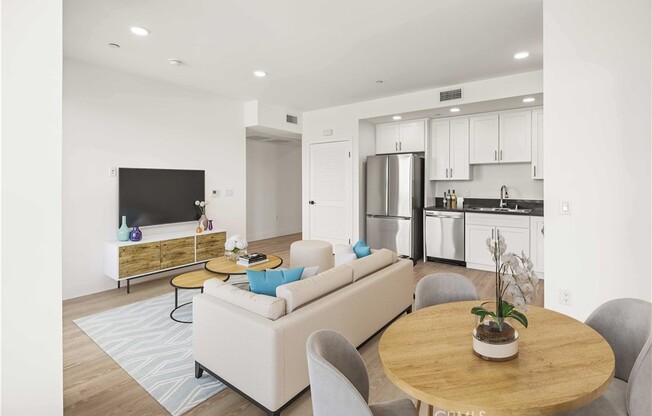 2 beds, 2 baths, 1,065 sqft, $2,751, Unit 308