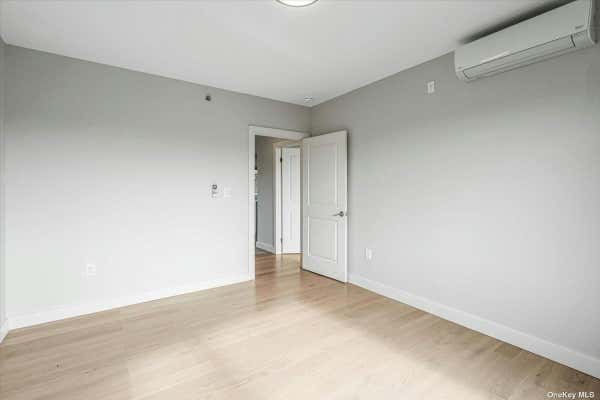 2 beds, 2 baths, 950 sqft, $3,300, Unit 5O