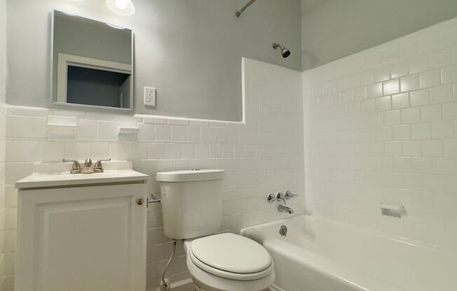 2 beds, 1 bath, $1,350